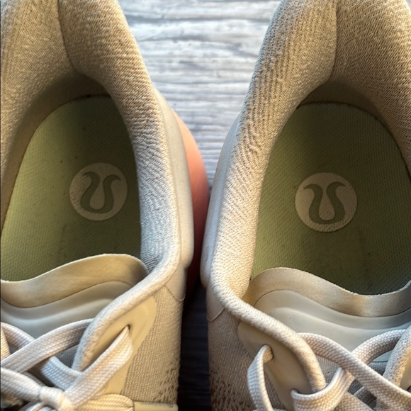 Lululemon Chargefeel 2 Low
Womens Workout Shoe Beige and Coral Sneakers Sizes 11 - Picture 5 of 8